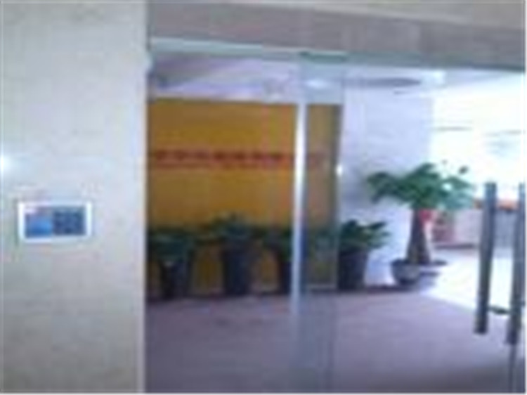 華爾佳拍賣公司門禁、自