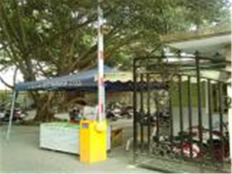 南寧人民公園側(cè)門