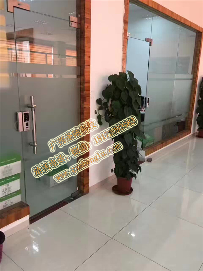 指紋門禁系統(tǒng) (8).jpg