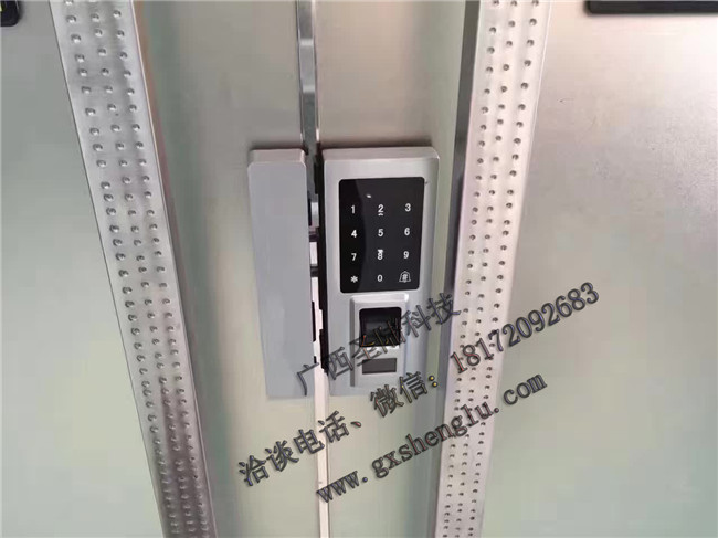 指紋門禁系統(tǒng) (4).jpg